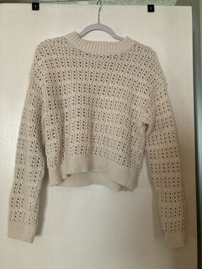 Universal Thread Cream Open-Knit Crewneck Sweater